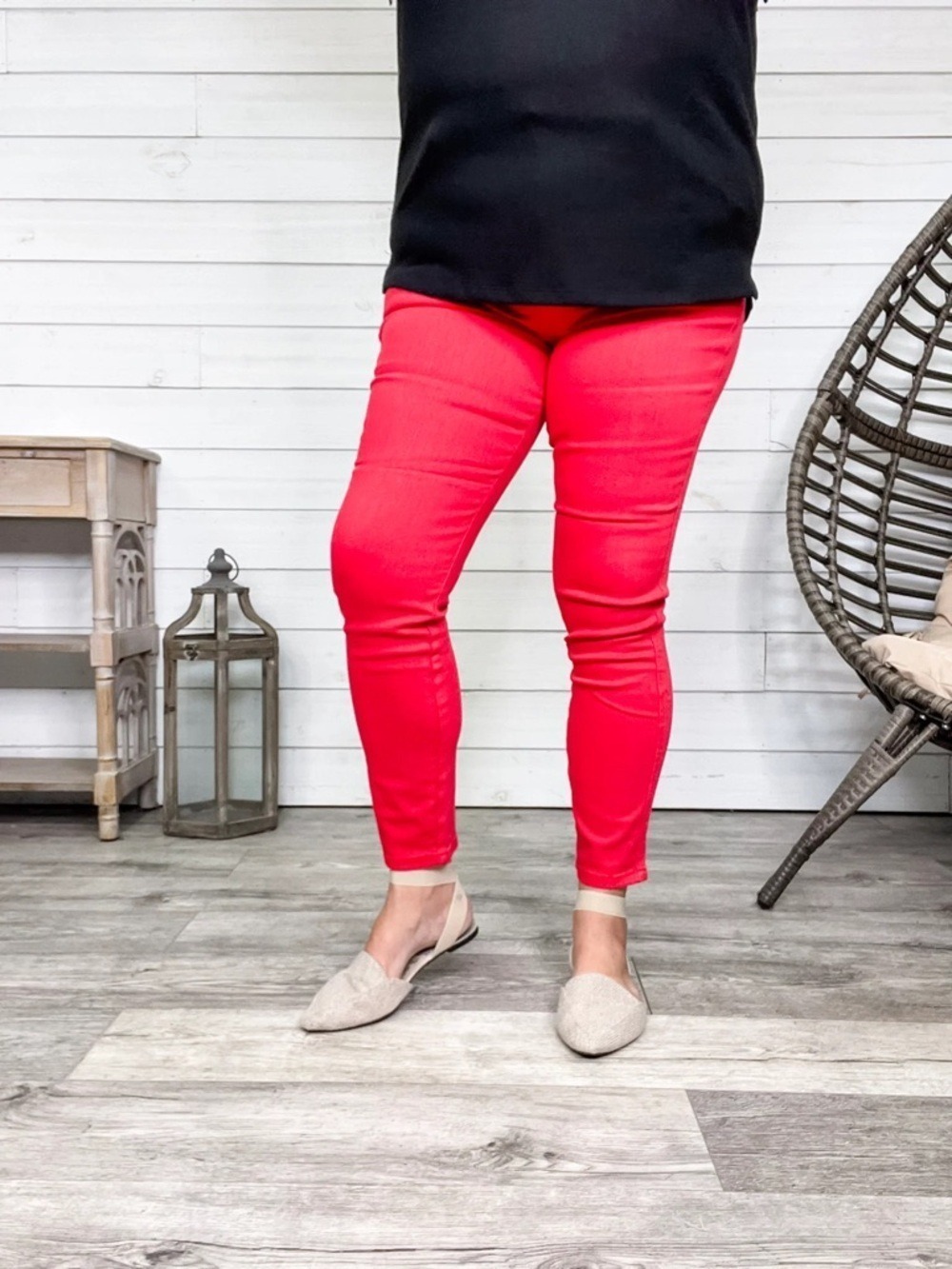 JUDY BLUE "FIRE ENGINE" RED TUMMY CONTROL SKINNY JEANS size 15/32 - Picture 2 of 11